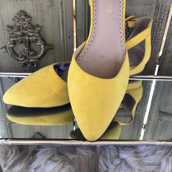 Pop of color yellow ankle strap sandal flats - Picture 3 of 11
